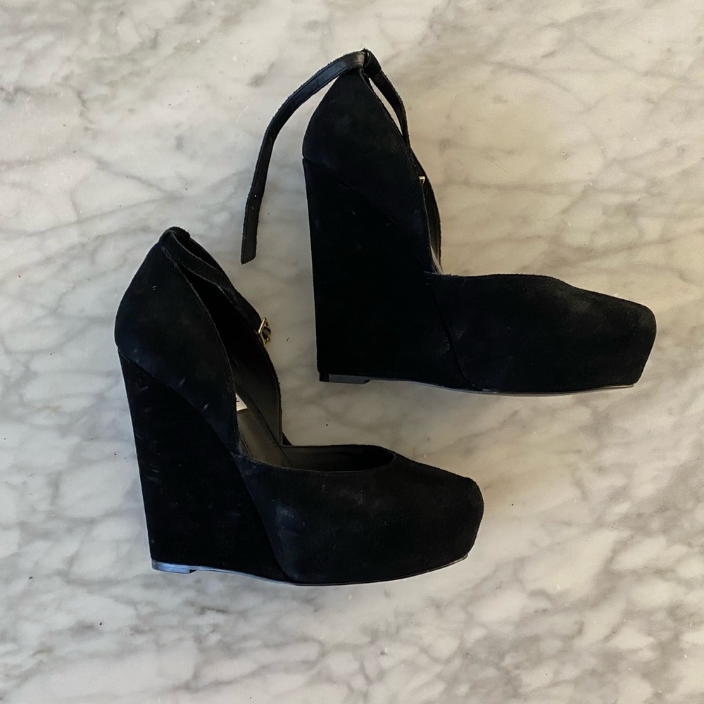 Women’s Steve Madden suede wedge with ankle strap